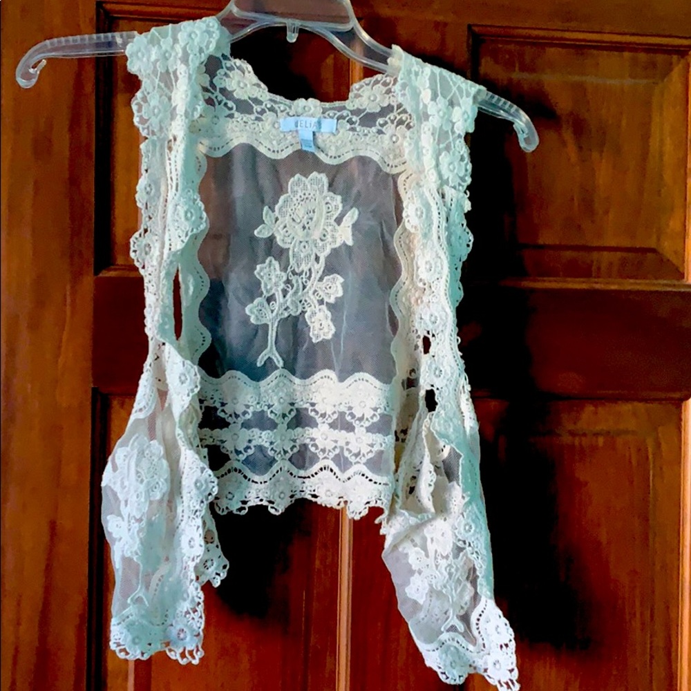 Delia’s S/M lace vest